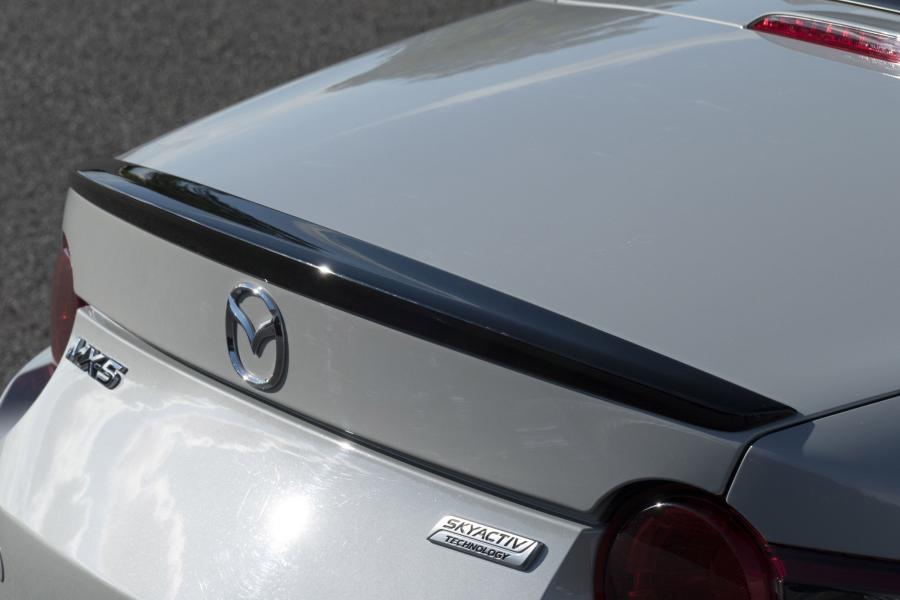  Mazda MX-5 Sport Recaro Limited Edition 2015 года  (фото 13 из 23)